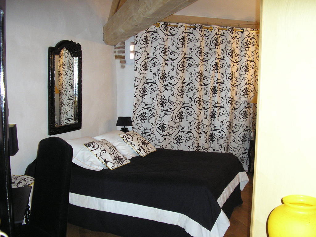 Hotel Domaine De La Belliere Villars-les-Dombes Zimmer foto